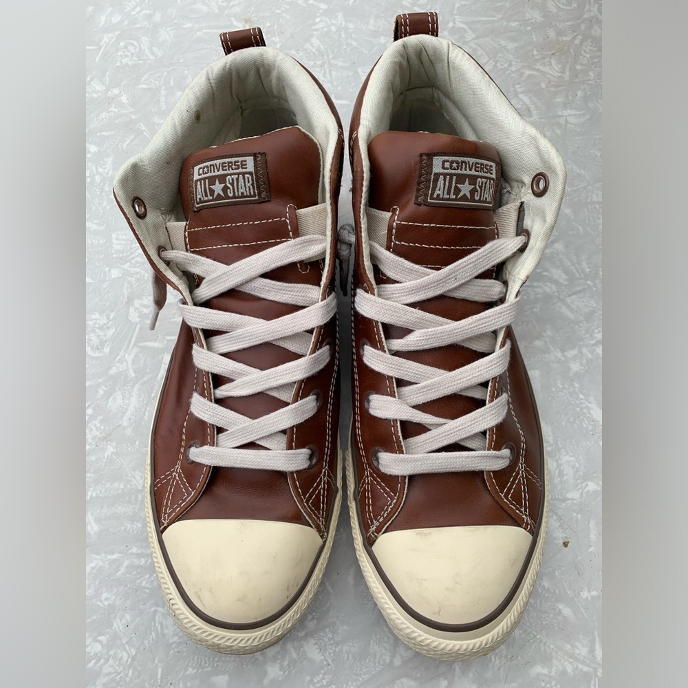 Converse high top leather men’s size 10